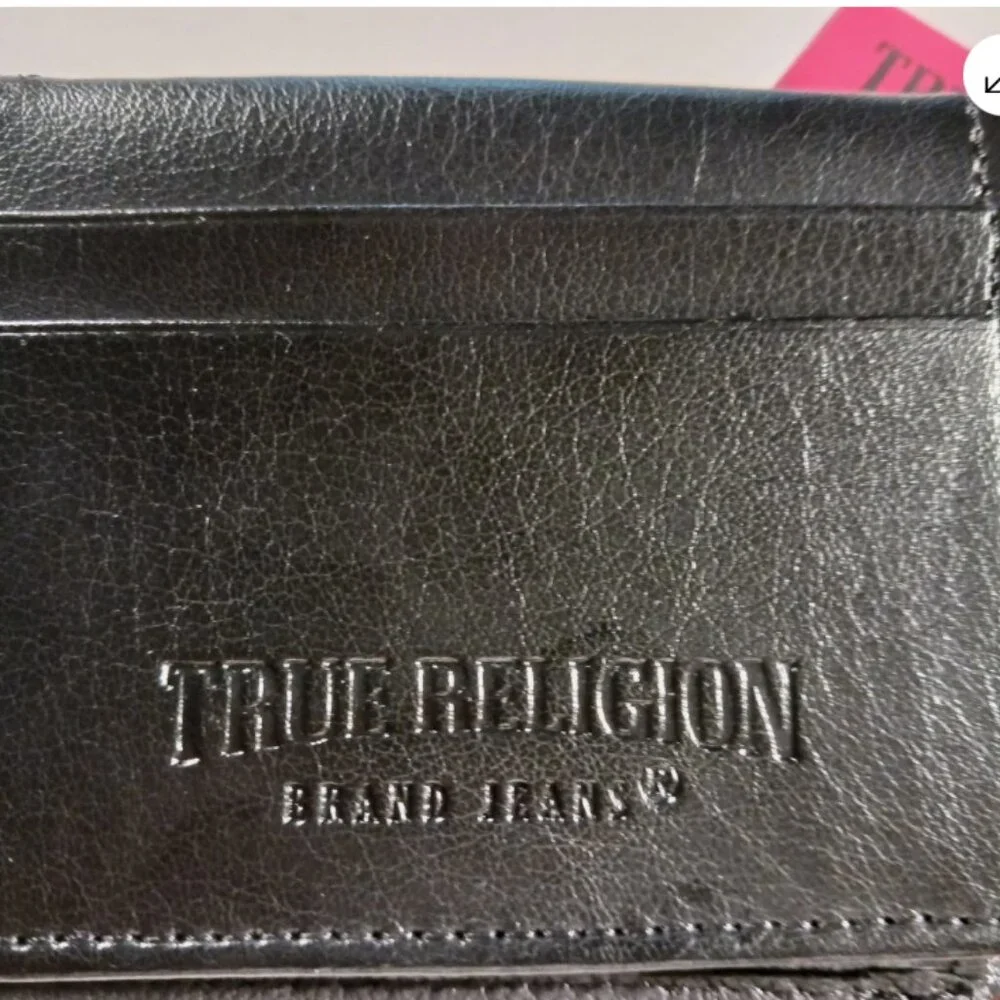 True Religion Mens Wallet Bifold Black Horseshoe Gold Logo Genuine Leather RFID